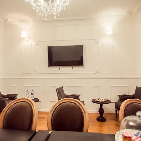 Bed & Breakfast La Maison Gobert Particulier Paris