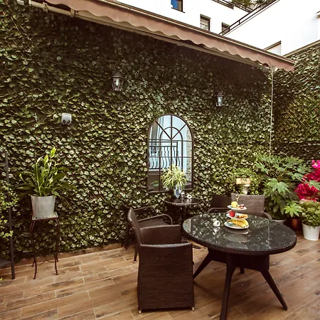 La Maison Gobert Particulier Bed & Breakfast