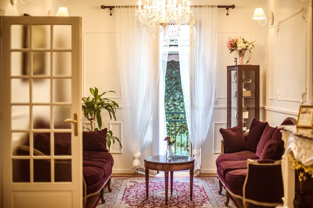 Bed & Breakfast La Maison Gobert Particulier Parigi